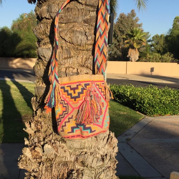 Mochilas 100% handmade by Colombian Wayuu Tribe - Picture 3 of 3